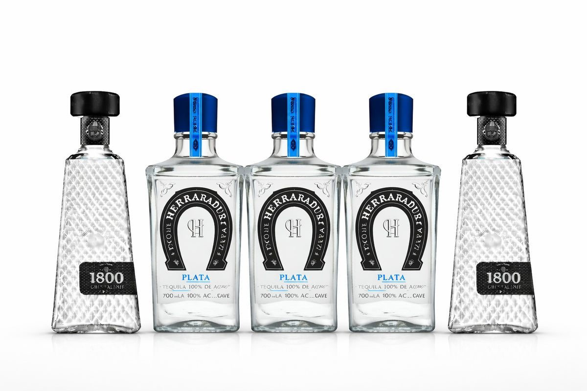 2 Botellas 1800 Cristalino y 3 Botellas Herradura Plata 700ml